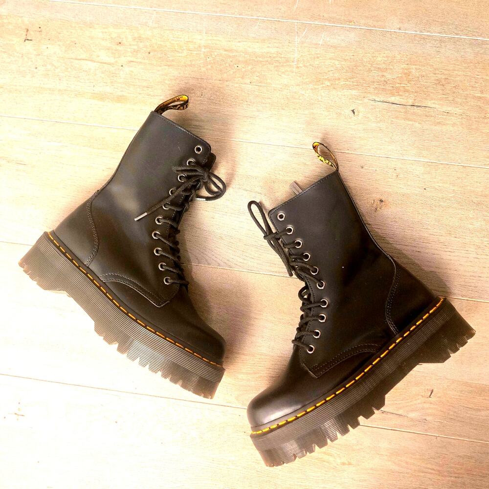 Doc Martens Jadon Hi Boots Black Lace-Up M8 W9 New - Picture 3 of 11